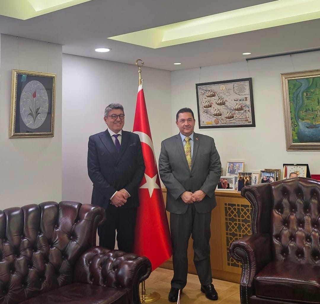 Ahmet Aslan, Chairman of ORS (left); the Turkish Ambassador to Korea (right) | 아흐멧 아슬란 ORS회장(왼) , 주한 튀르키예 대사(오) ⓒ ORSKOREA 오알에스코리아