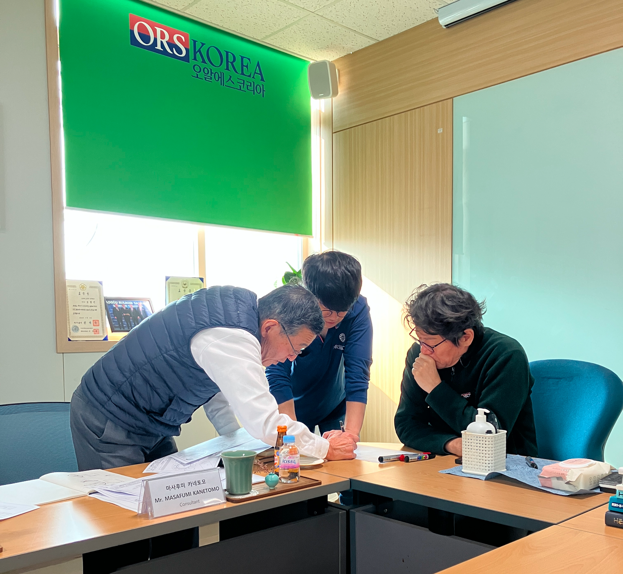 Spindle Technical Training by the Advisor 고문님의 스핀들 기술 교육 ⓒ ORSKOREA 오알에스코리아